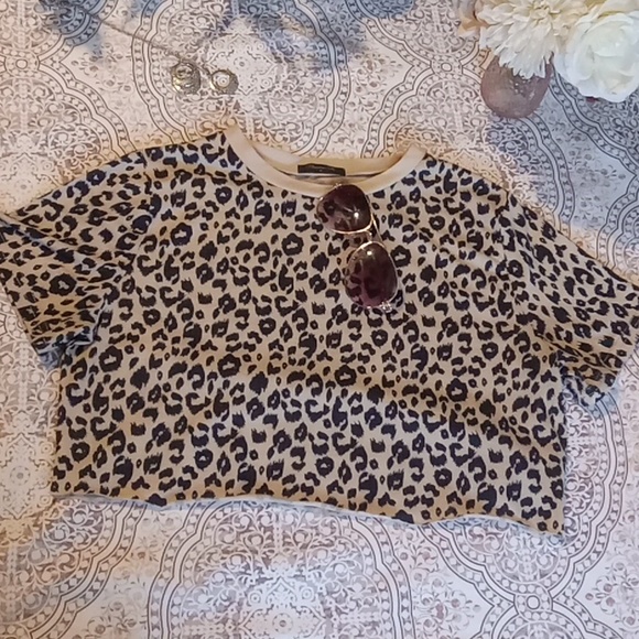 Blooming Jelly leopard print crop top - Picture 10 of 13